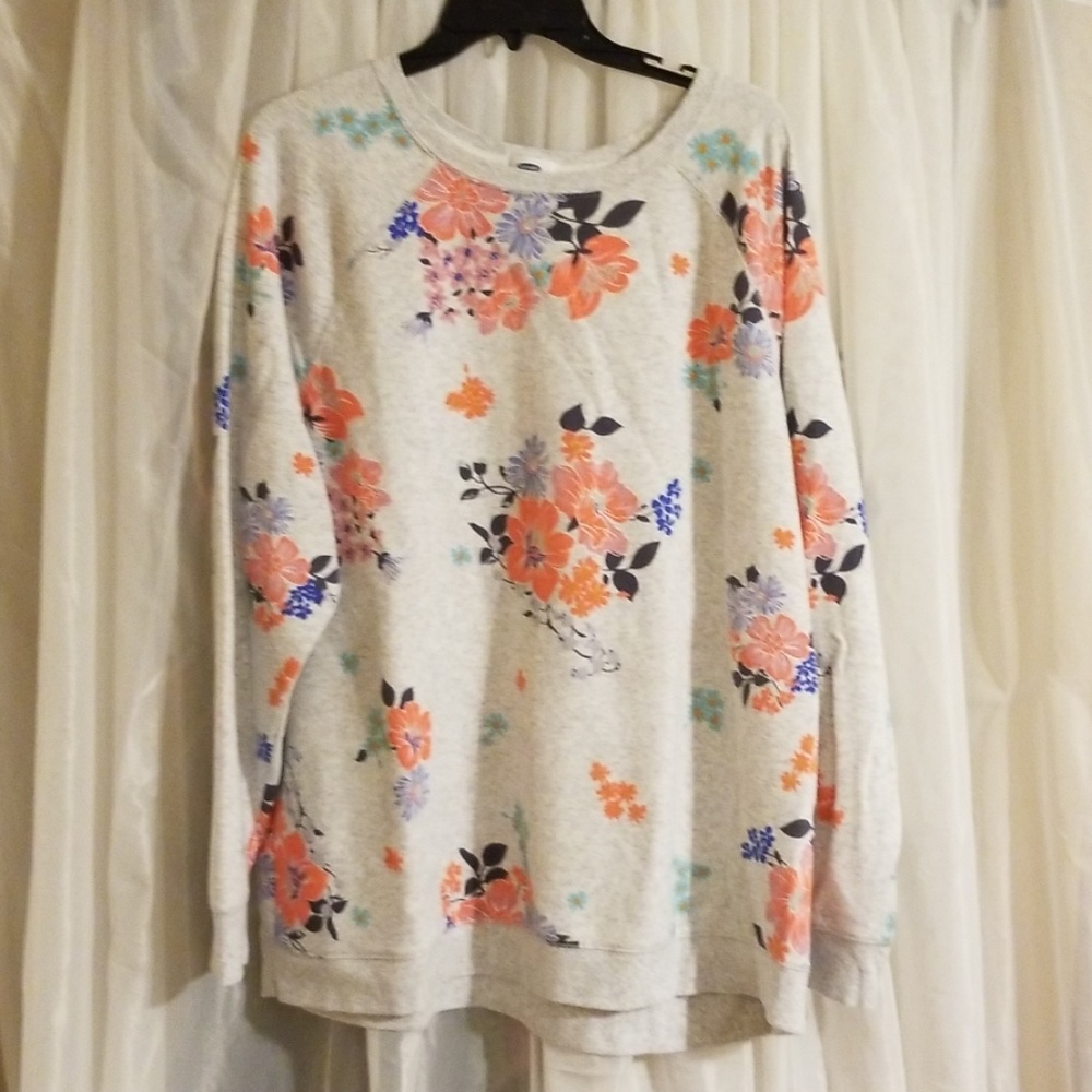 Floral sweatshirt